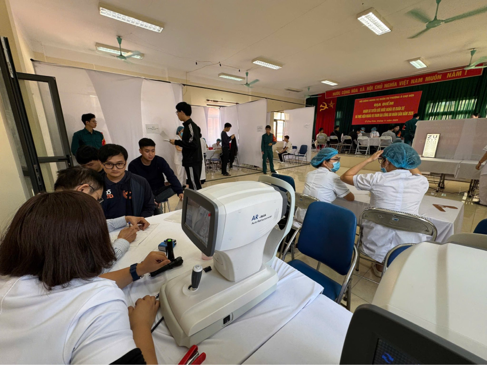 Phòng khám đa khoa quốc tế an đạt phối hợp cùng trạm y tế phường ô chợ dừa trong công tác khám sức khỏe nghĩa vụ quân sự cho thanh niên địa phương